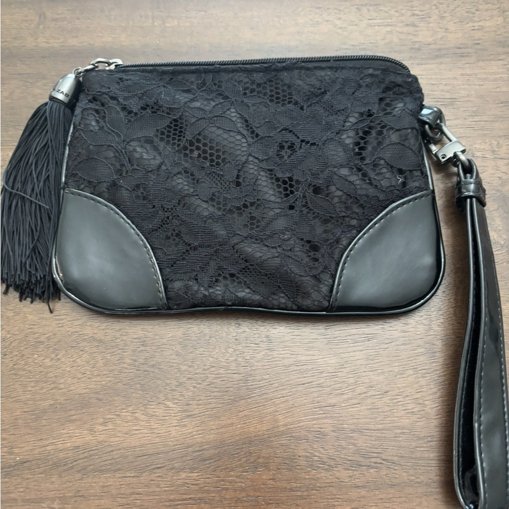 Kirna Zabete Black Textured Clutch with Wristlet